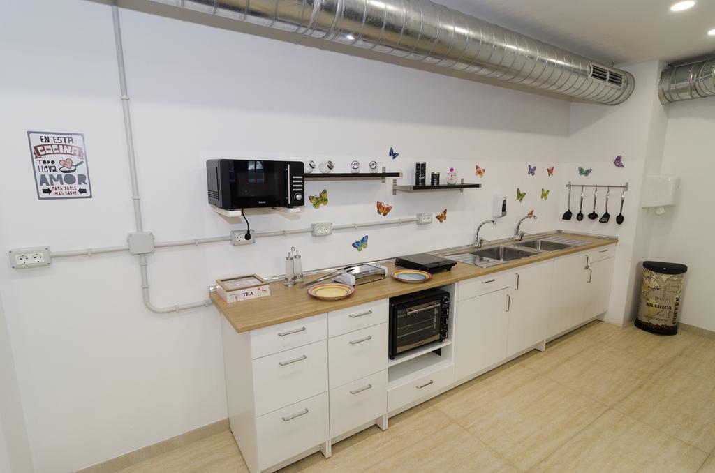 La Fabrica Urban Hostel Las Palmas Dış mekan fotoğraf