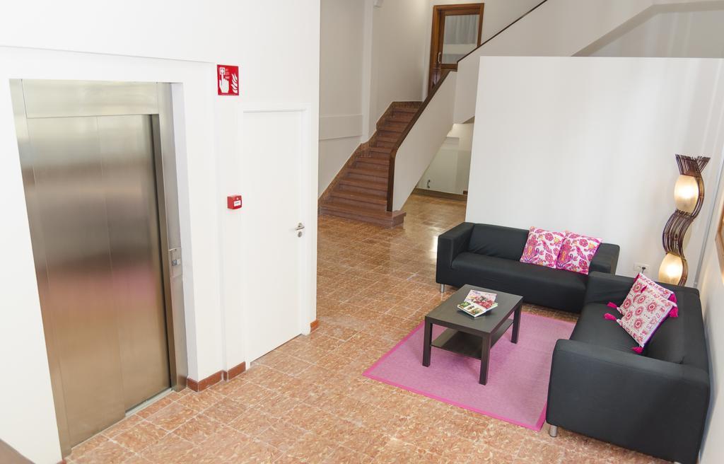La Fabrica Urban Hostel Las Palmas Dış mekan fotoğraf